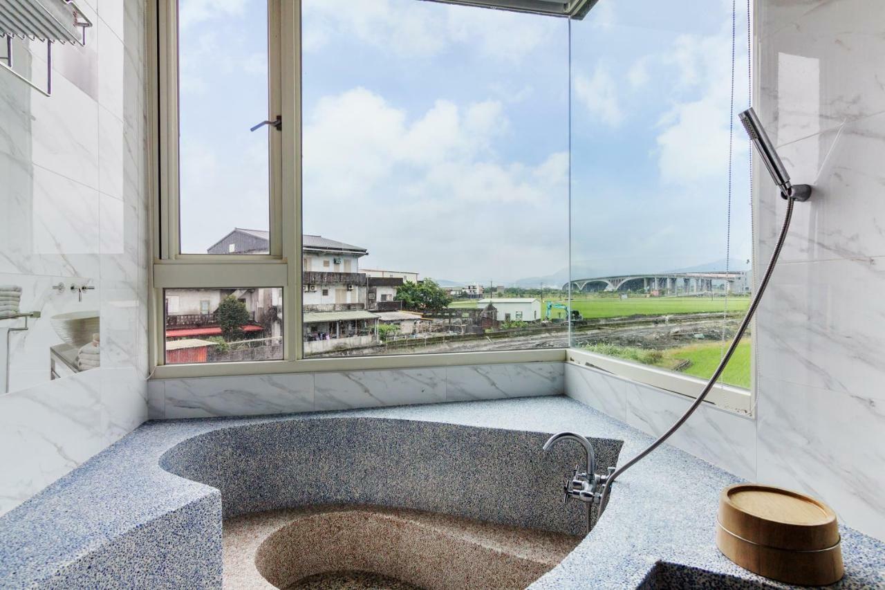 Gu-Ji Gu-Ji Garden B&B Lotung Kültér fotó